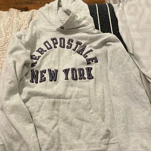 gray hoodie
